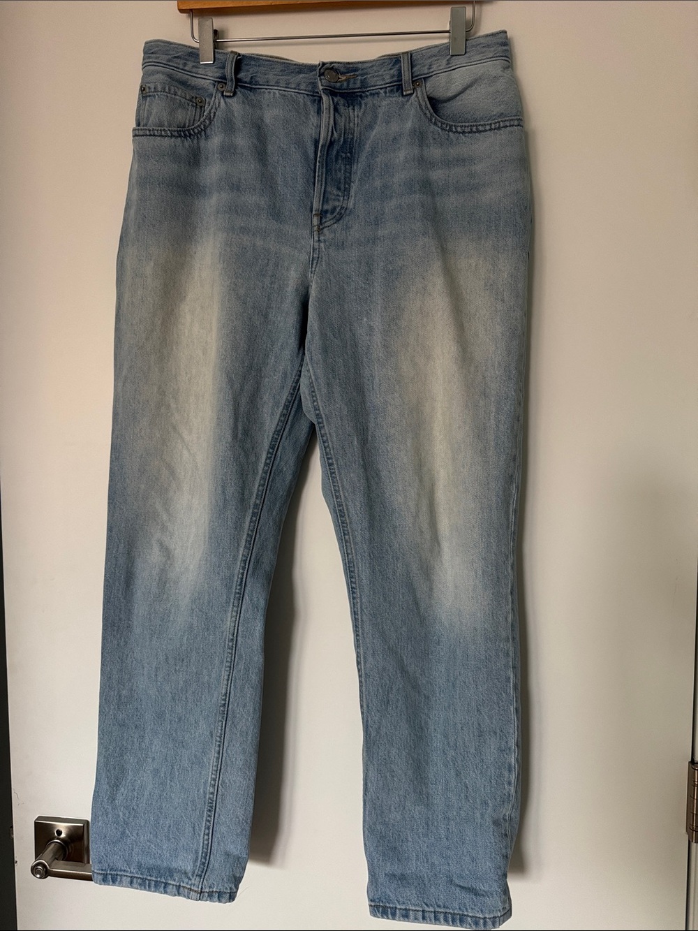 Everlane The 90s Cheeky Light Blue Straight-Leg Women’s Jeans
